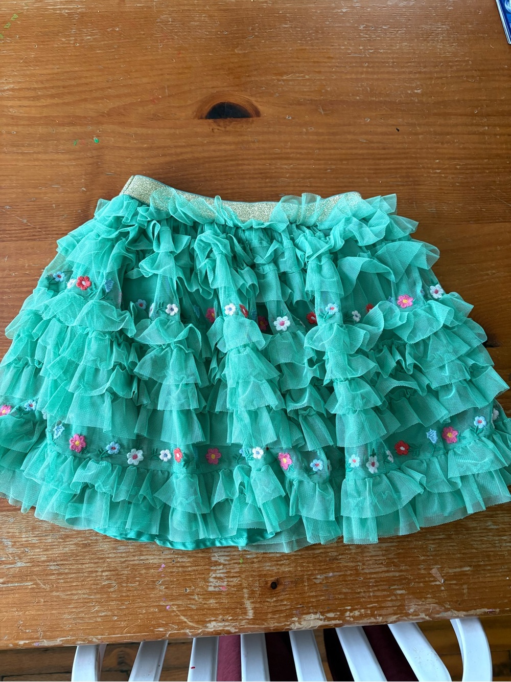 Mini boden Skirt with Floral Embroidery